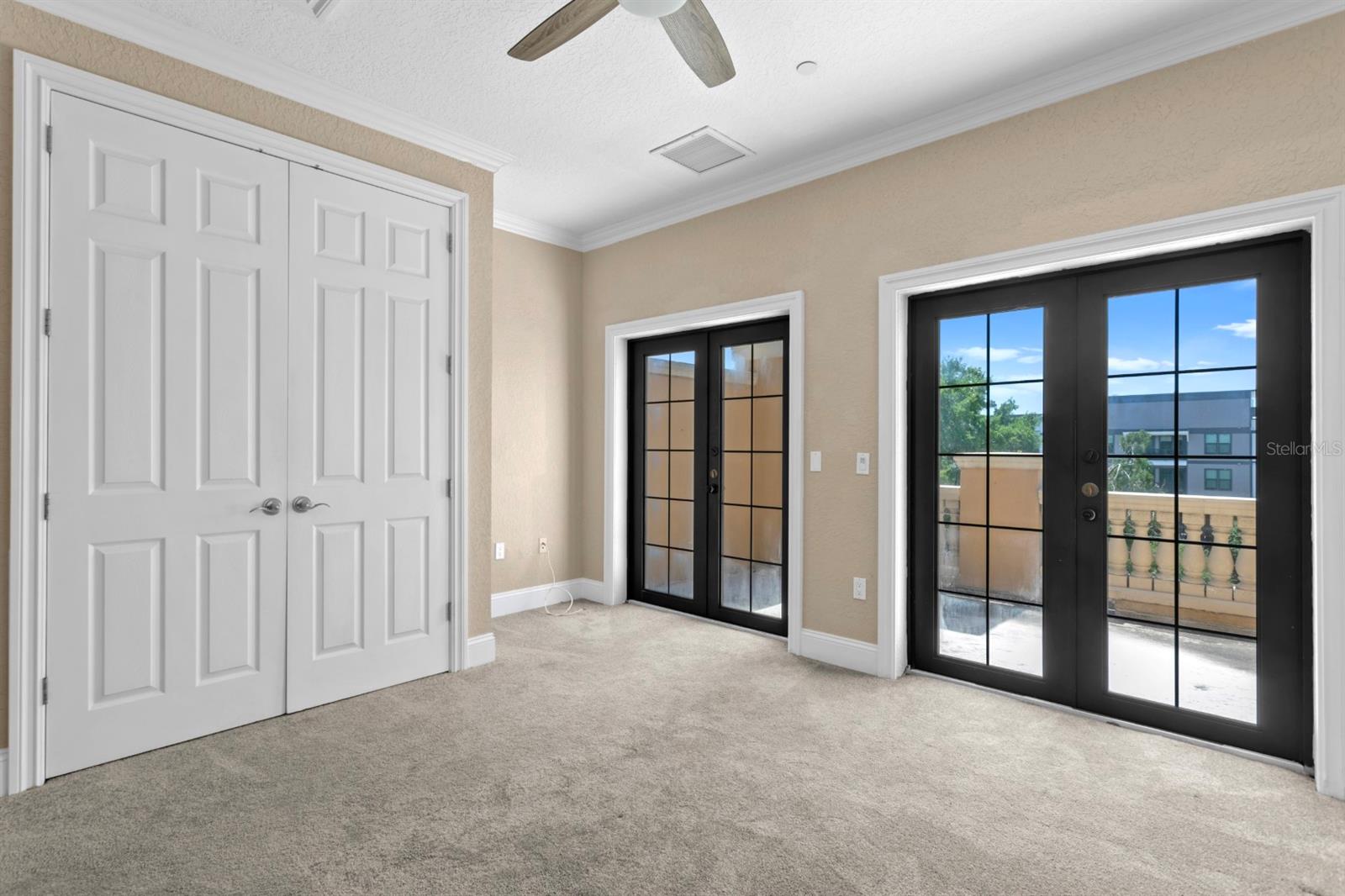 2226 Soho Bay Ct Property Photo 16