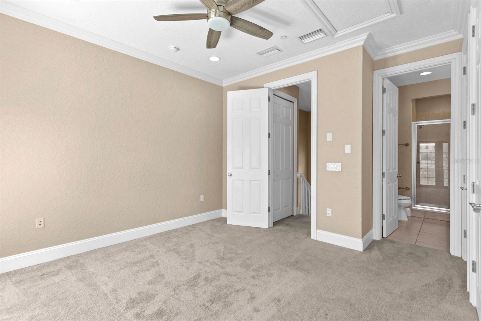 2226 Soho Bay Ct Property Photo 17