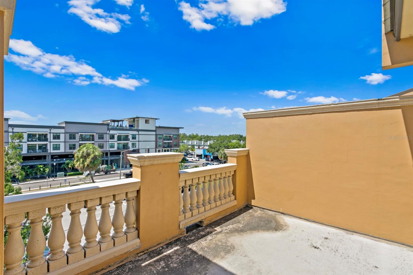 2226 Soho Bay Ct Property Photo 19