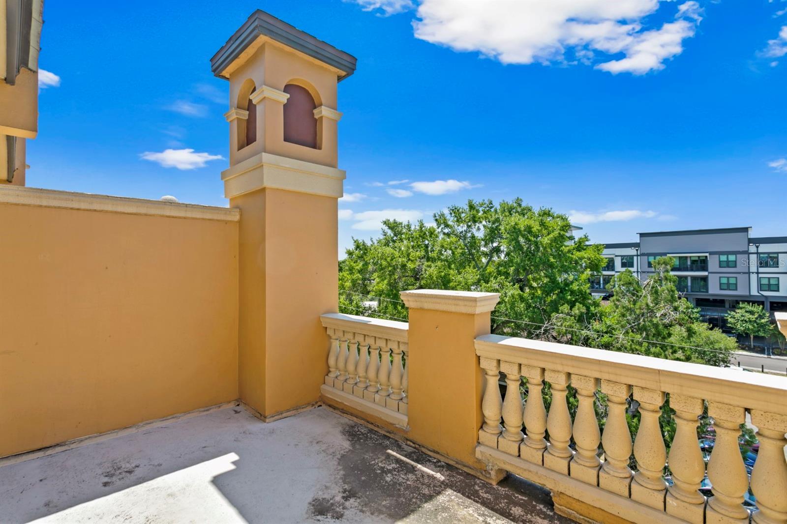 2226 Soho Bay Ct Property Photo 20