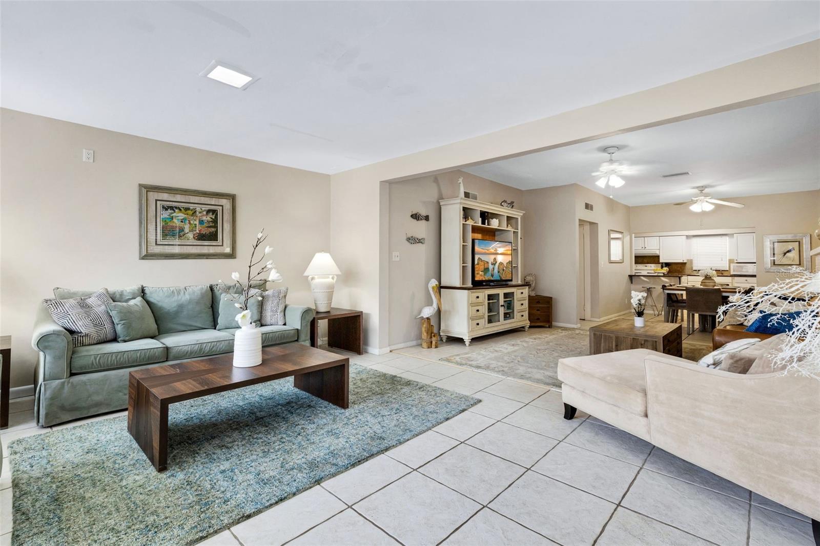 18 Heilwood St Property Photo 6