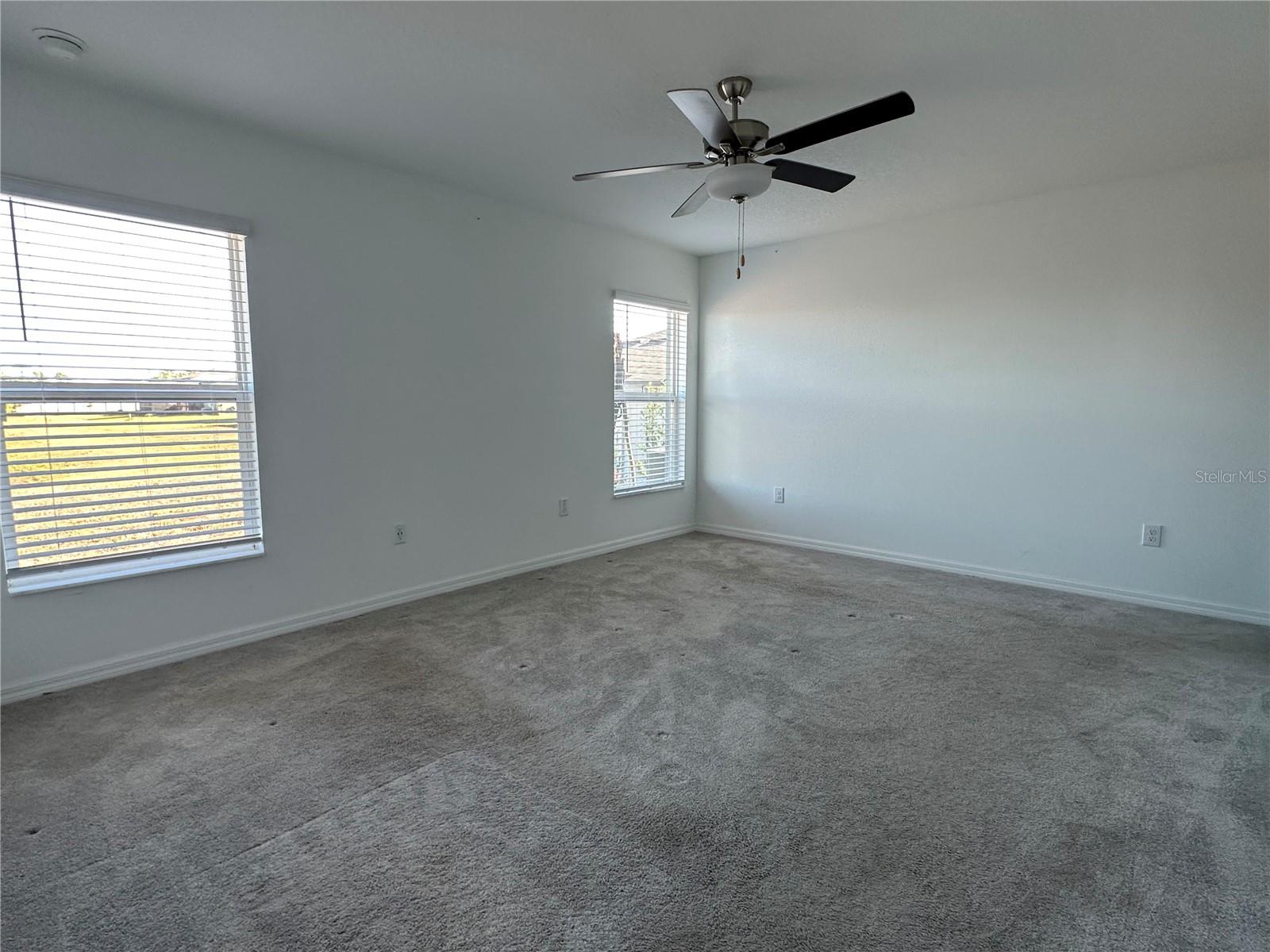 5380 Blue Horizon Way Property Photo 11