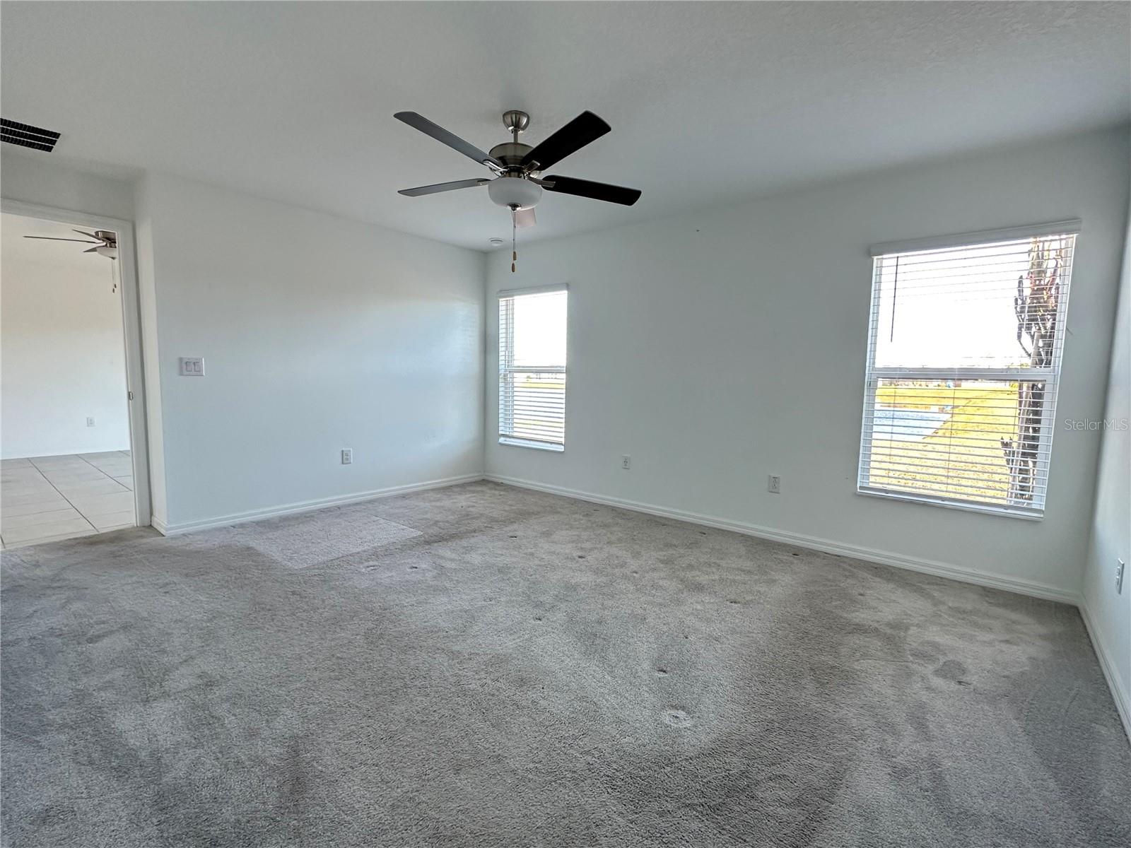 5380 Blue Horizon Way Property Photo 12