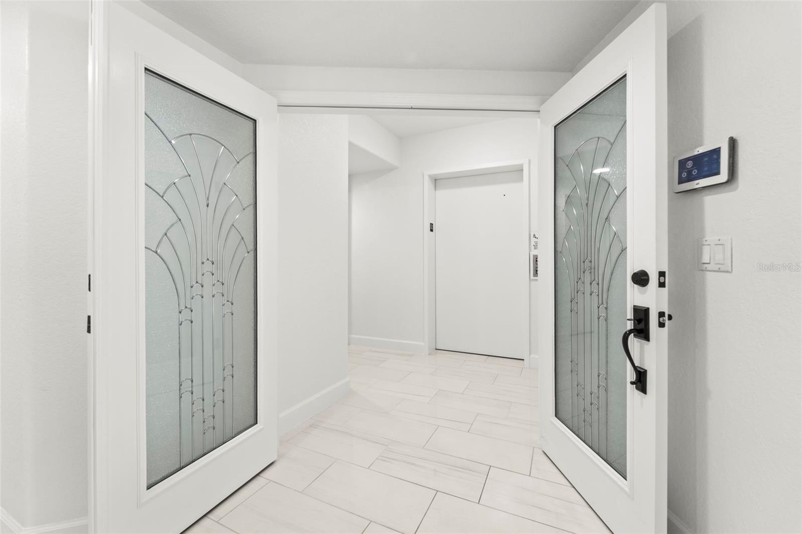 1645 Pinellas Bayway S #b2 Property Photo 6