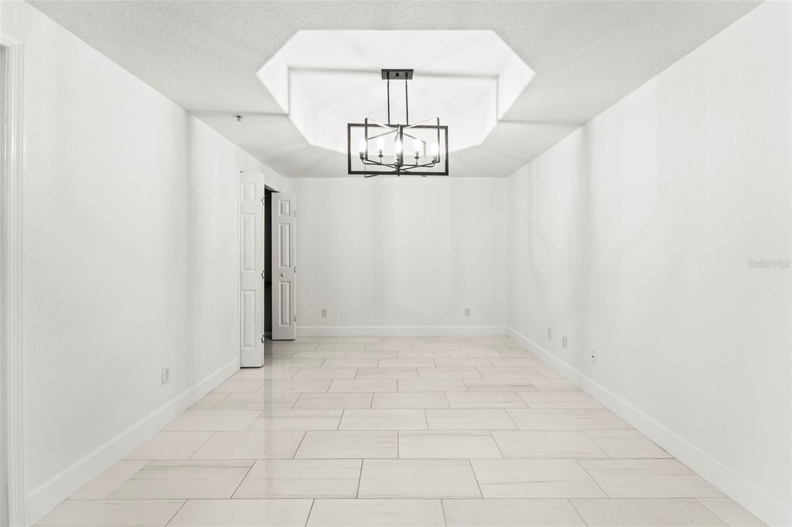 1645 Pinellas Bayway S #b2 Property Photo 9