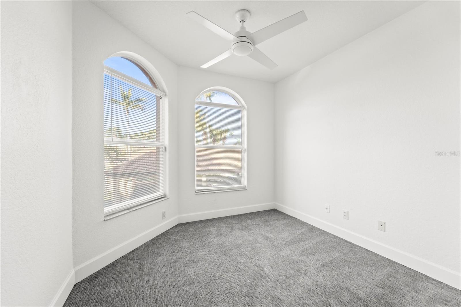 1645 Pinellas Bayway S #b2 Property Photo 41