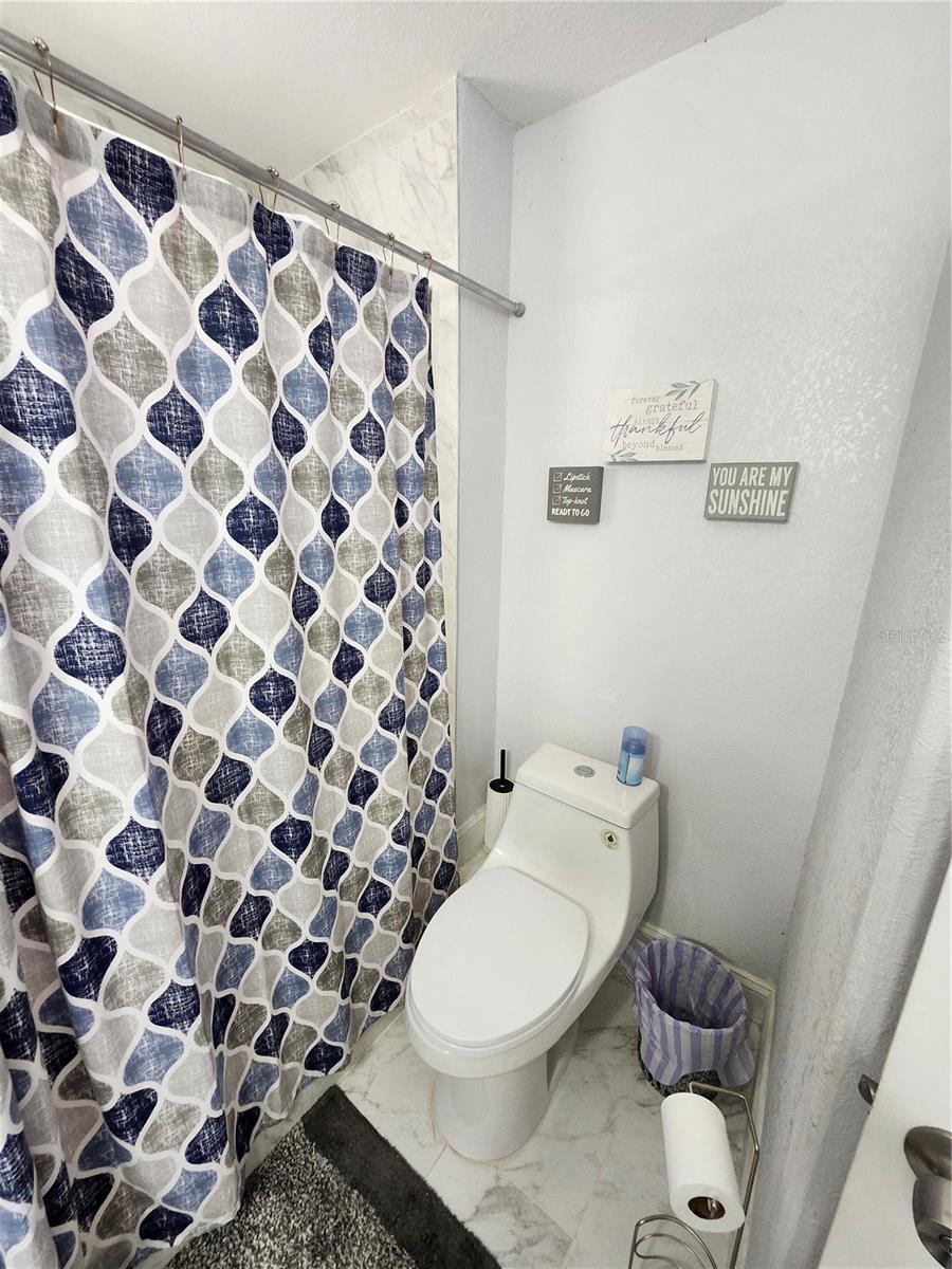 10805 Desoto Rd Property Photo 13