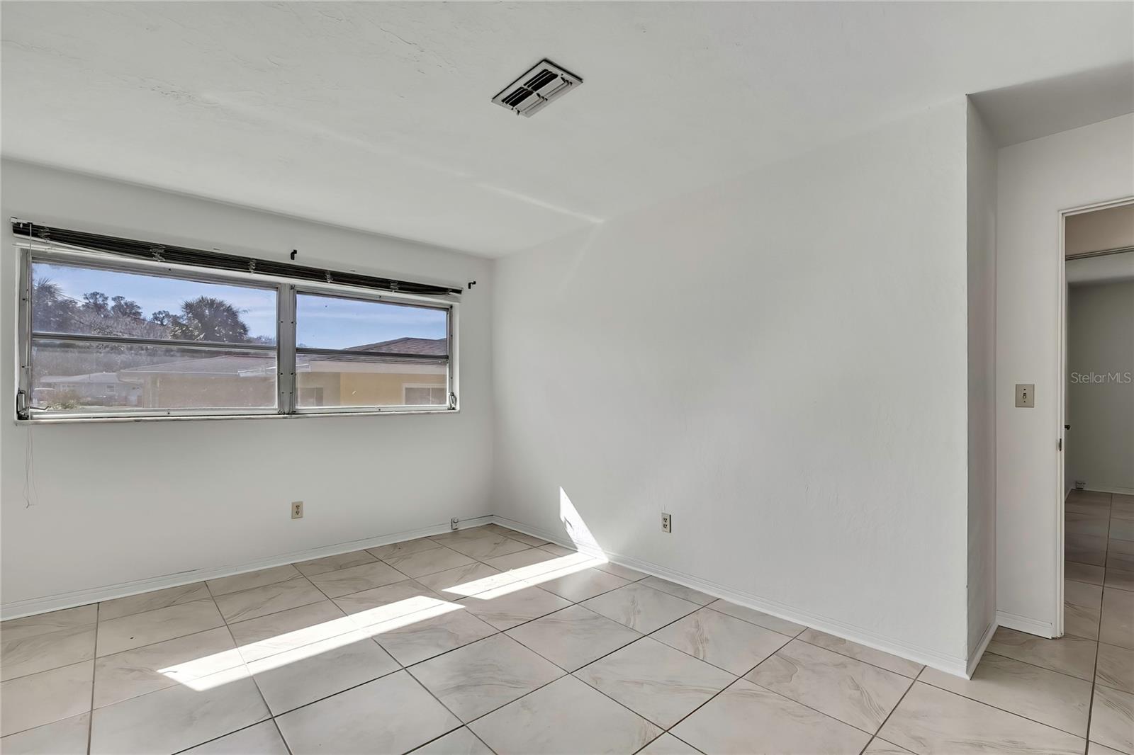 12130 Maple St Property Photo 31