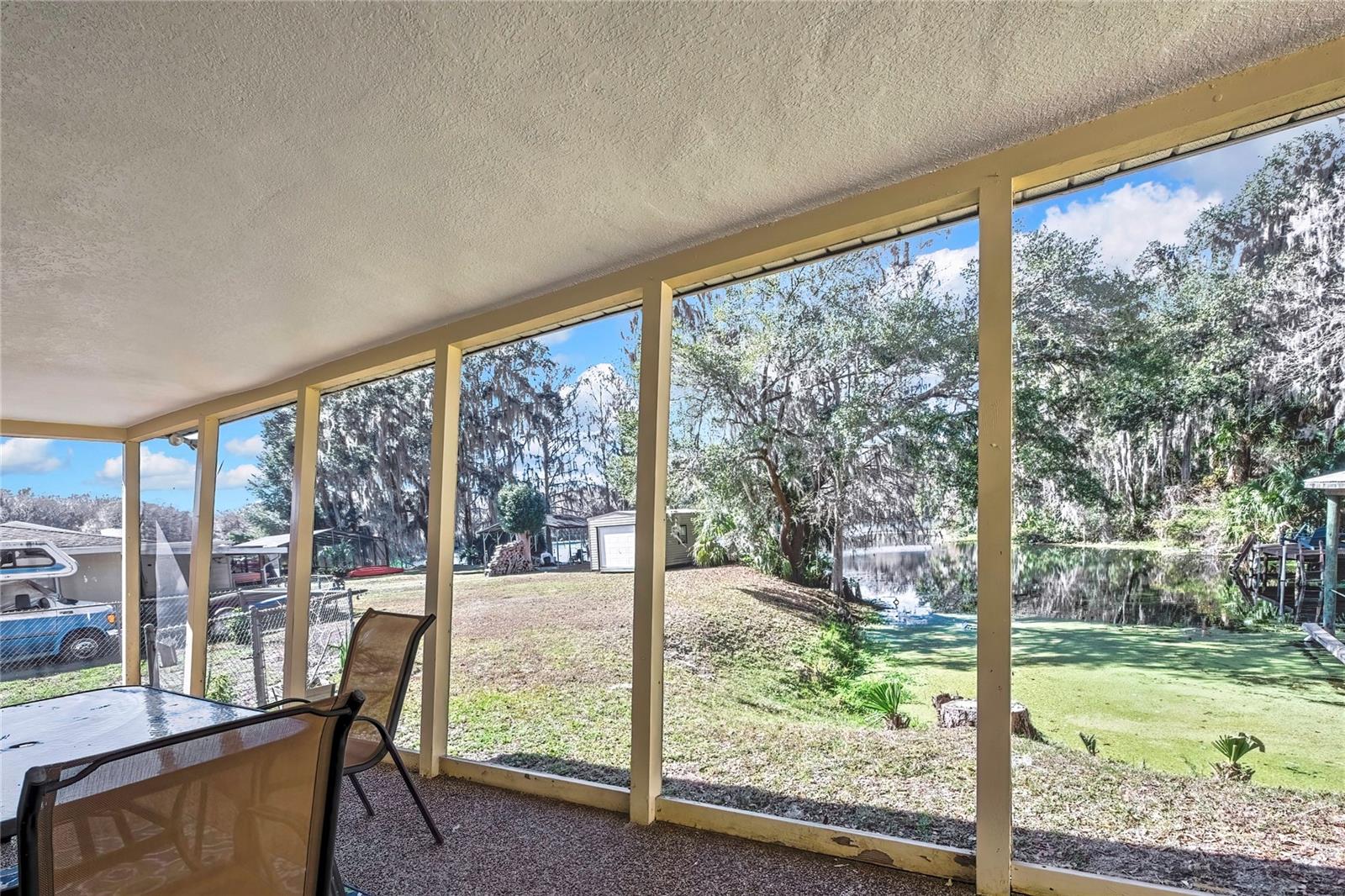 12130 Maple St Property Photo 32