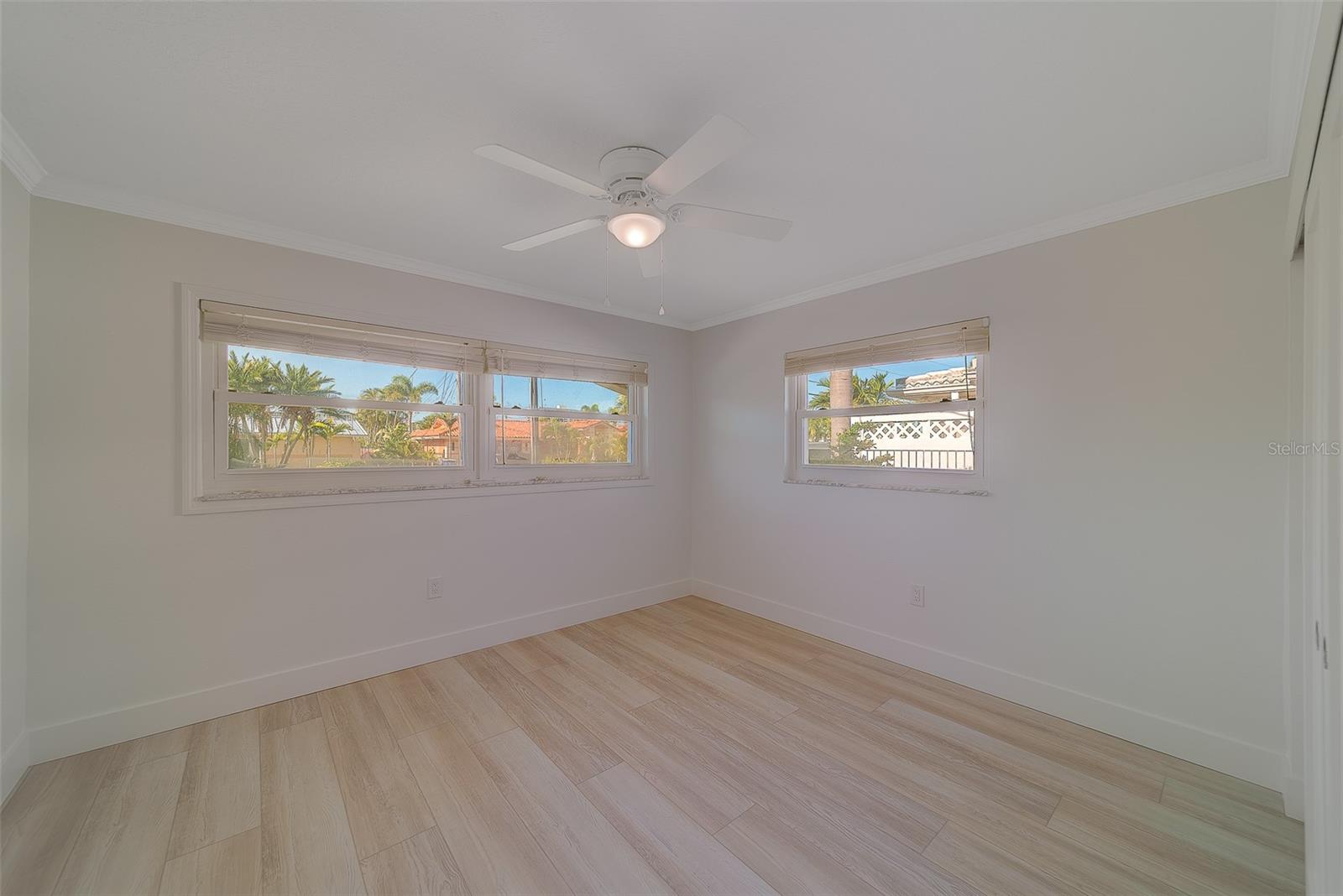 207 Midway Is Property Photo 27