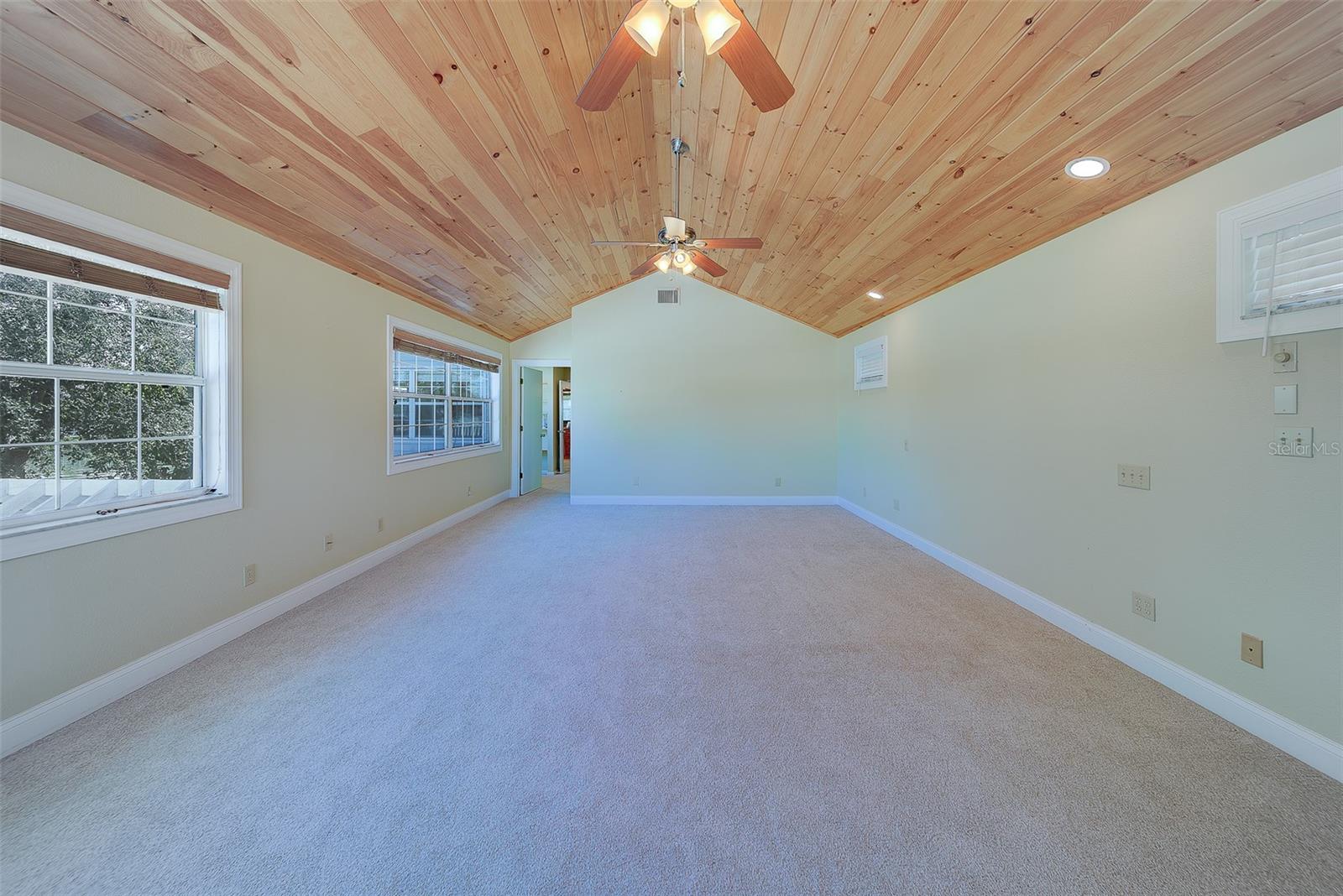 207 Midway Is Property Photo 51