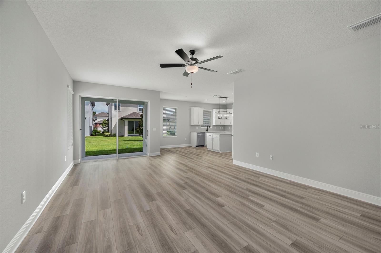 7817 Marlow Pl Property Photo 3