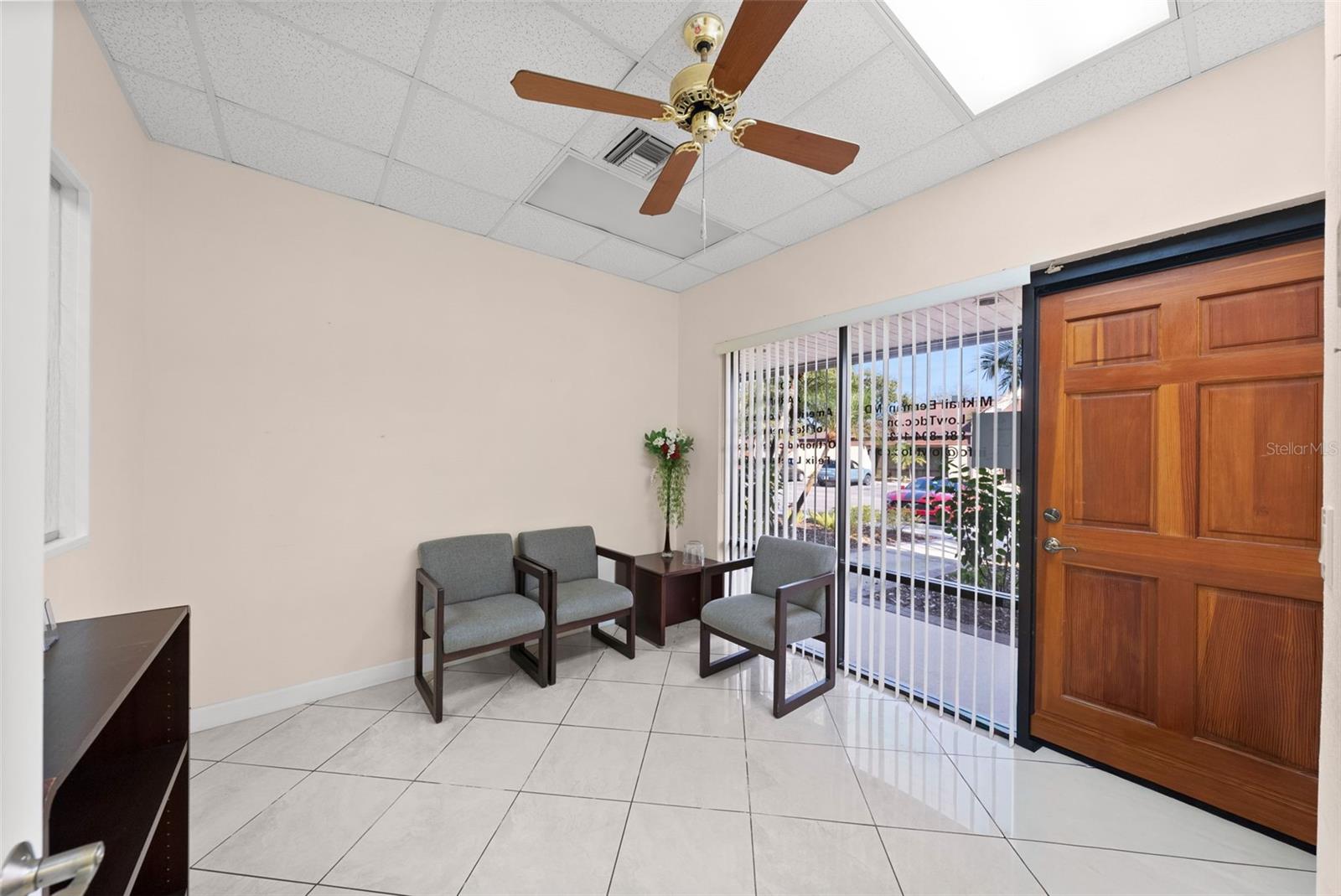 611 Druid Rd E #303 Property Photo 5