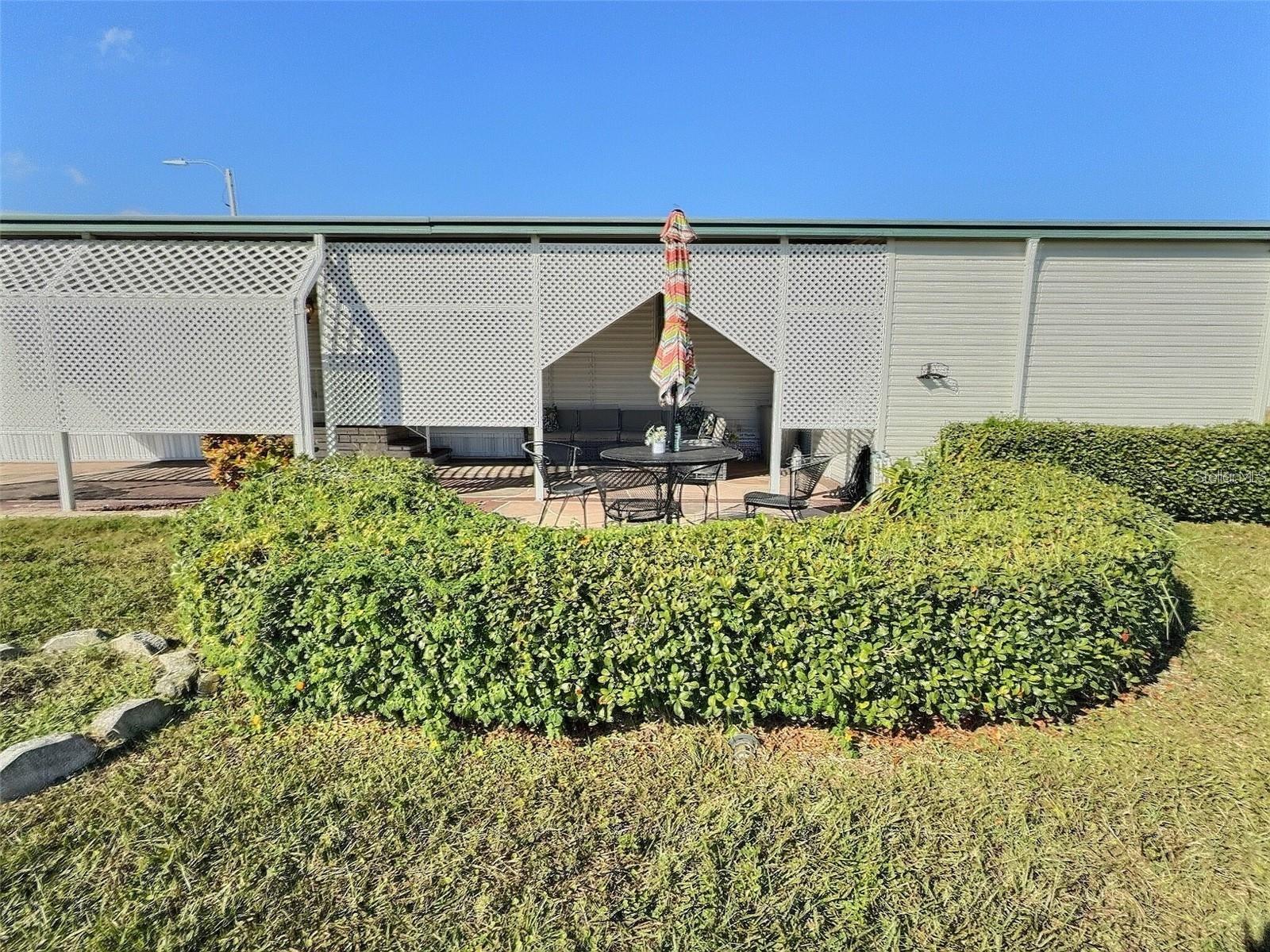 667 Sugar Palm St Property Photo 2