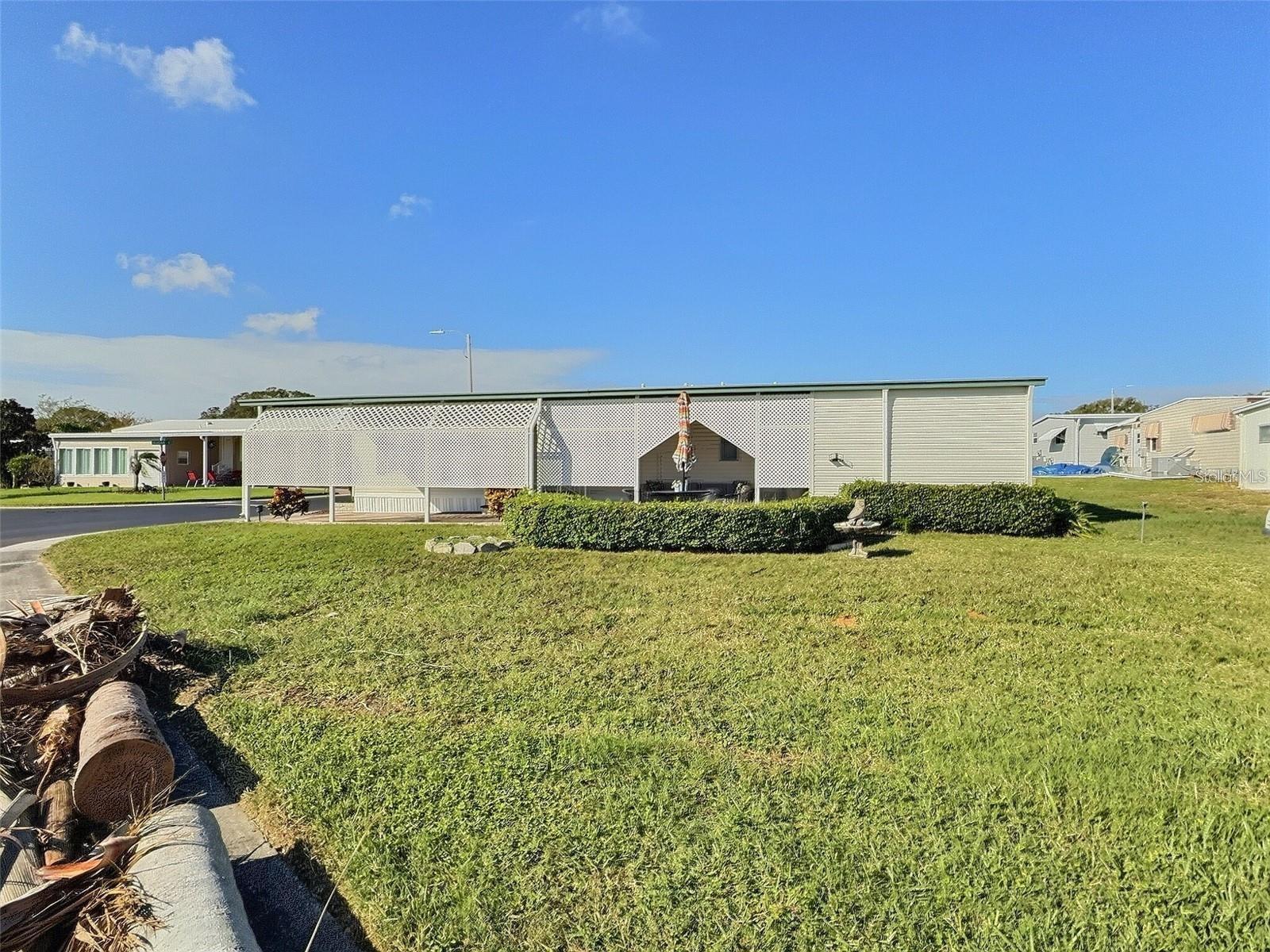 667 Sugar Palm St Property Photo 3