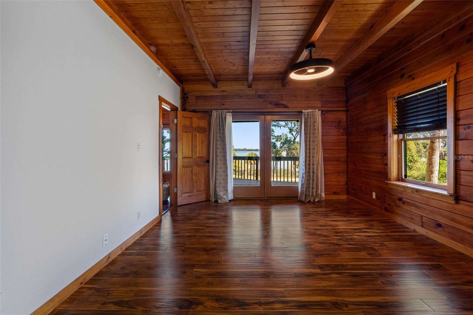 11401 Thonotosassa Rd Property Photo 16