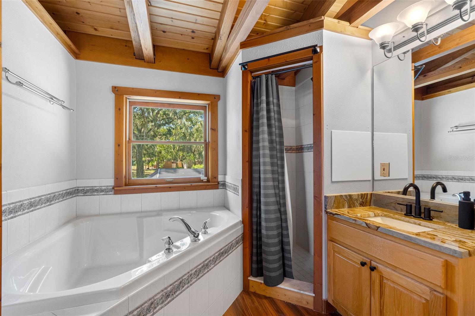 11401 Thonotosassa Rd Property Photo 30