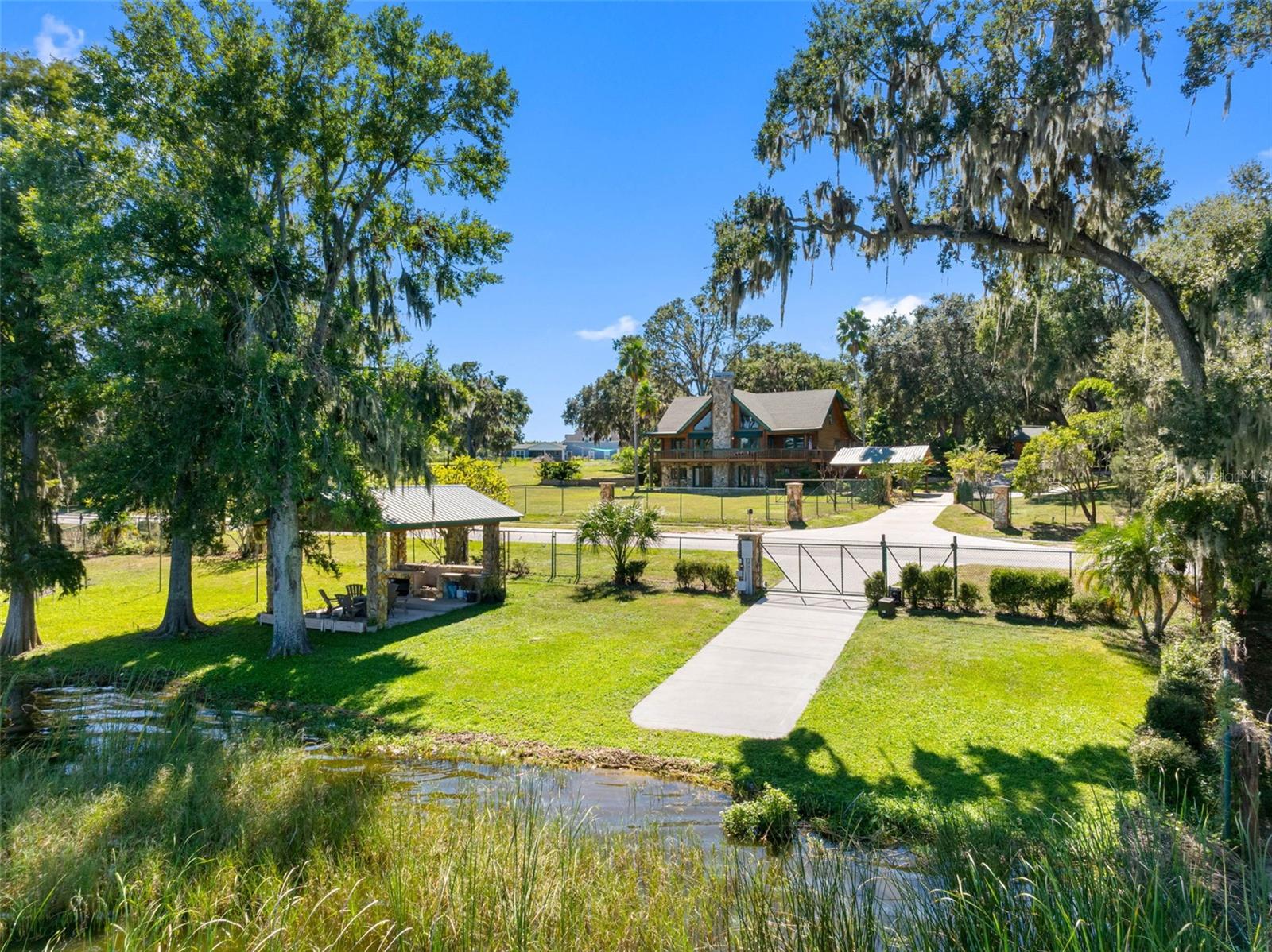 11401 Thonotosassa Rd Property Photo 54
