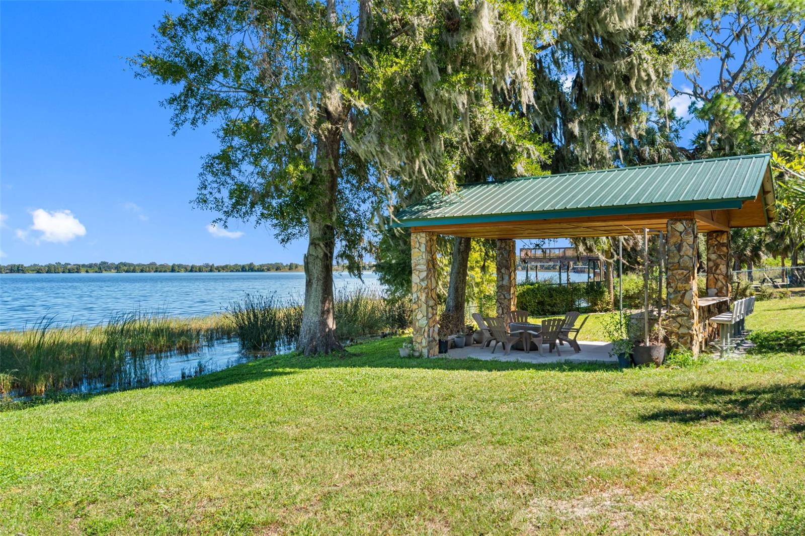 11401 Thonotosassa Rd Property Photo 58