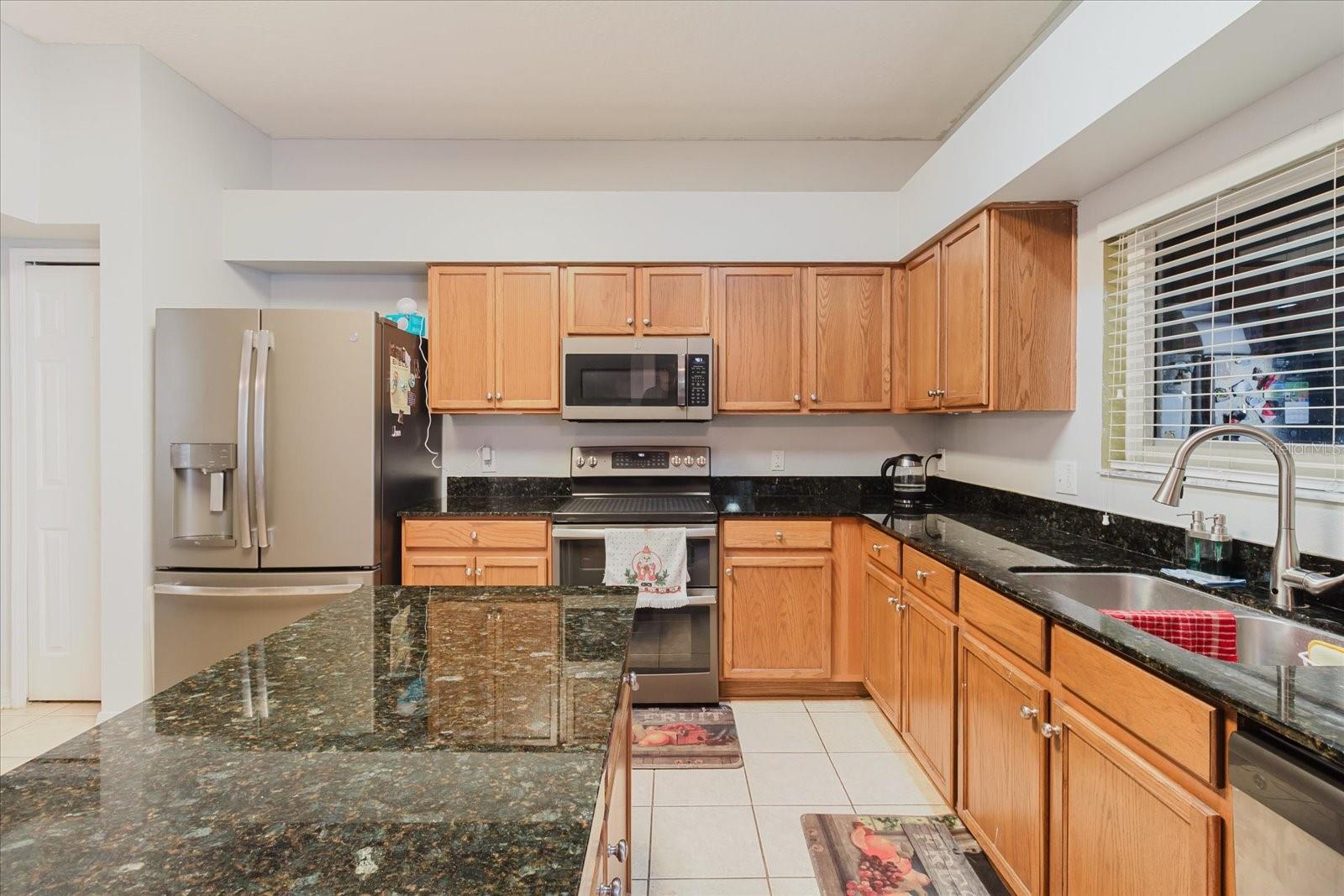 2717 Avon River Dr Property Photo 38