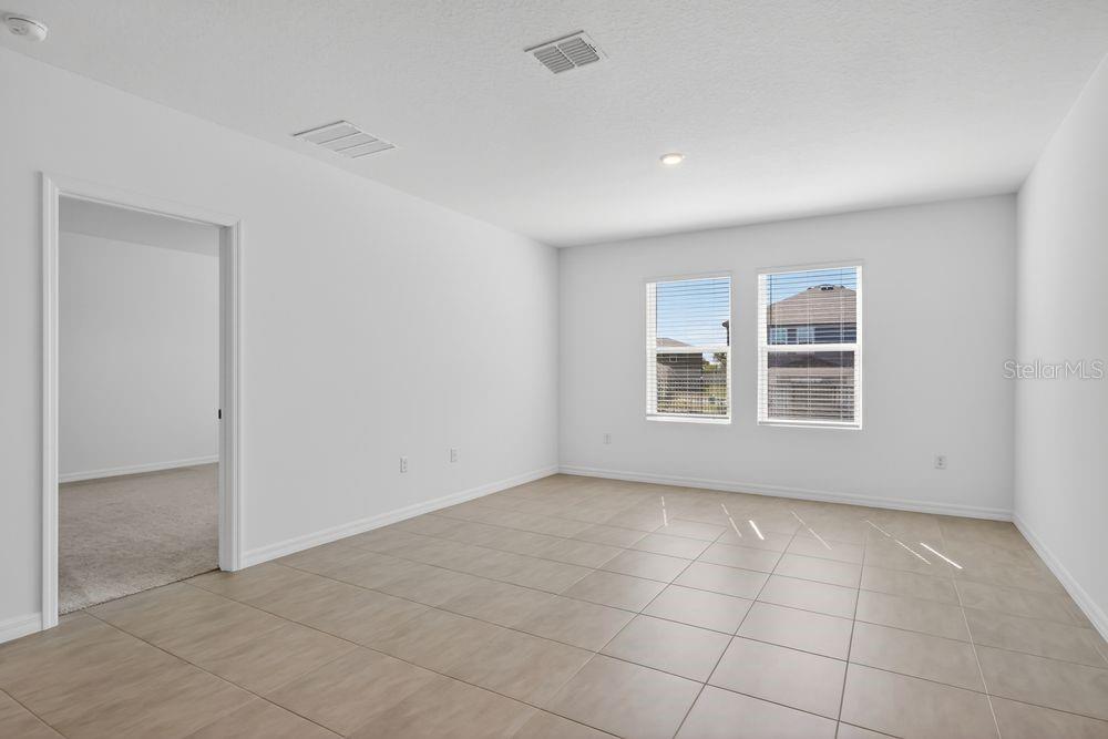 217 Streamwater Way Property Photo 7