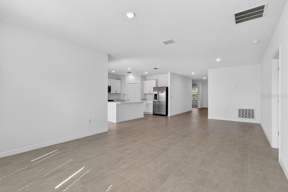 217 Streamwater Way Property Photo 10