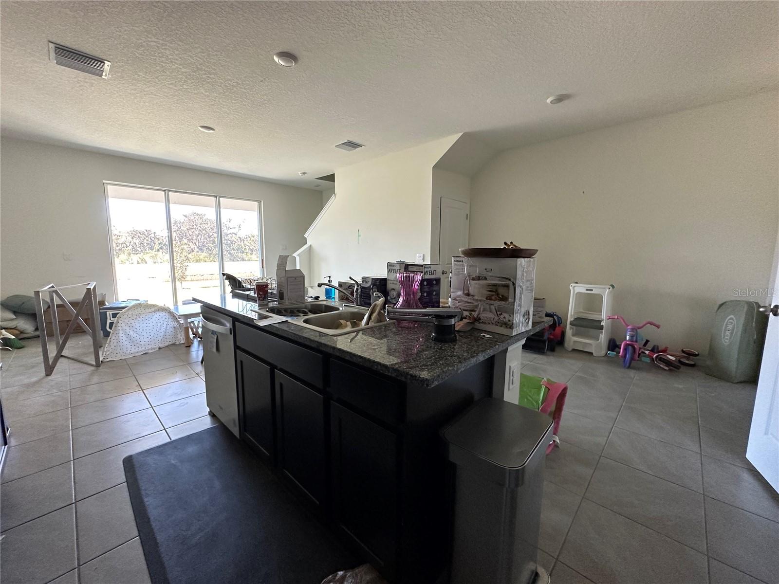 16641 Grotto Steam Pl Property Photo 6