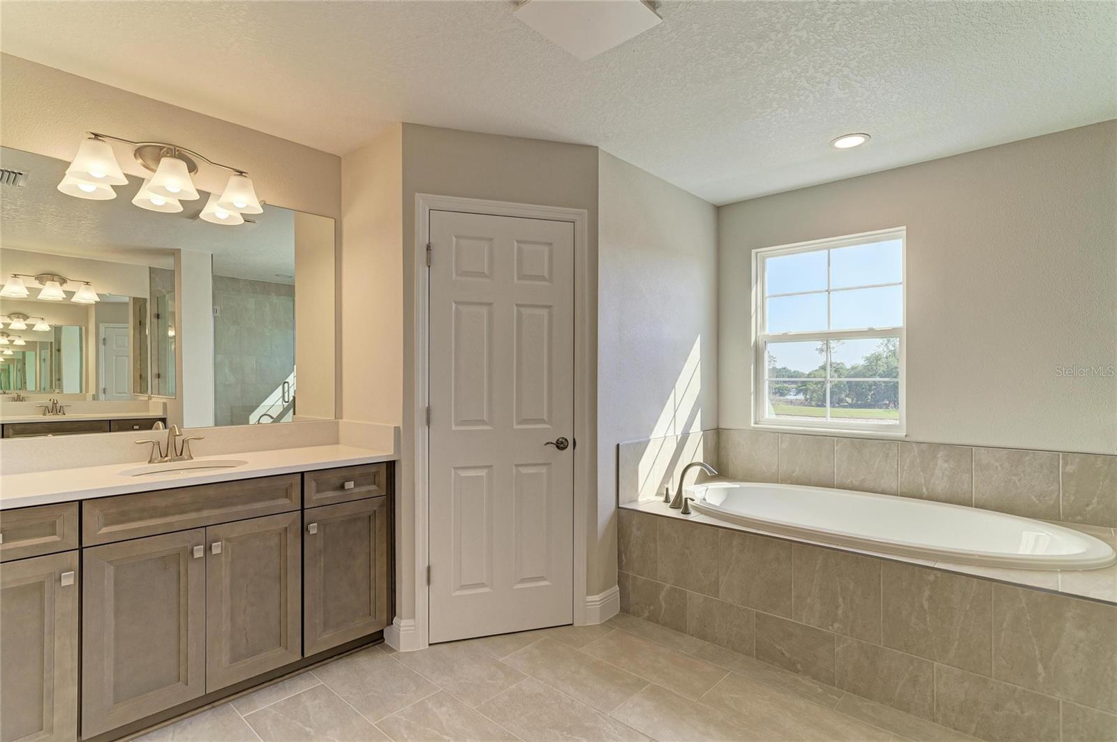 33882 Twilight Sea Pl Property Photo 8