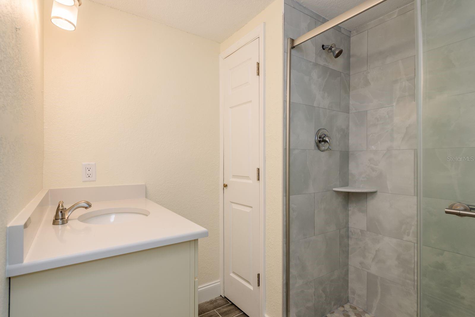 13816 Celida Ave Property Photo 29