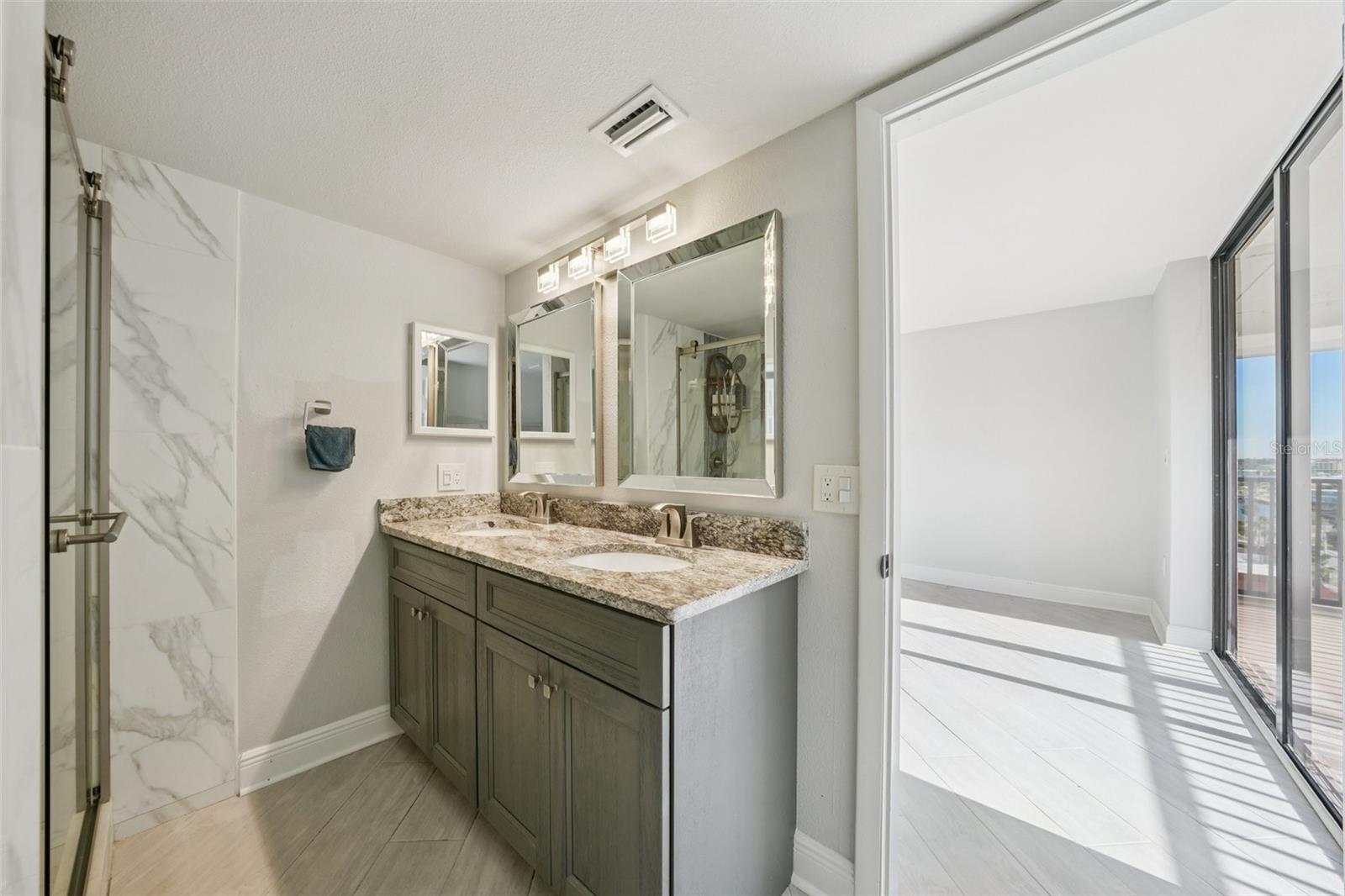 15316 Gulf Blvd #801 Property Photo 28