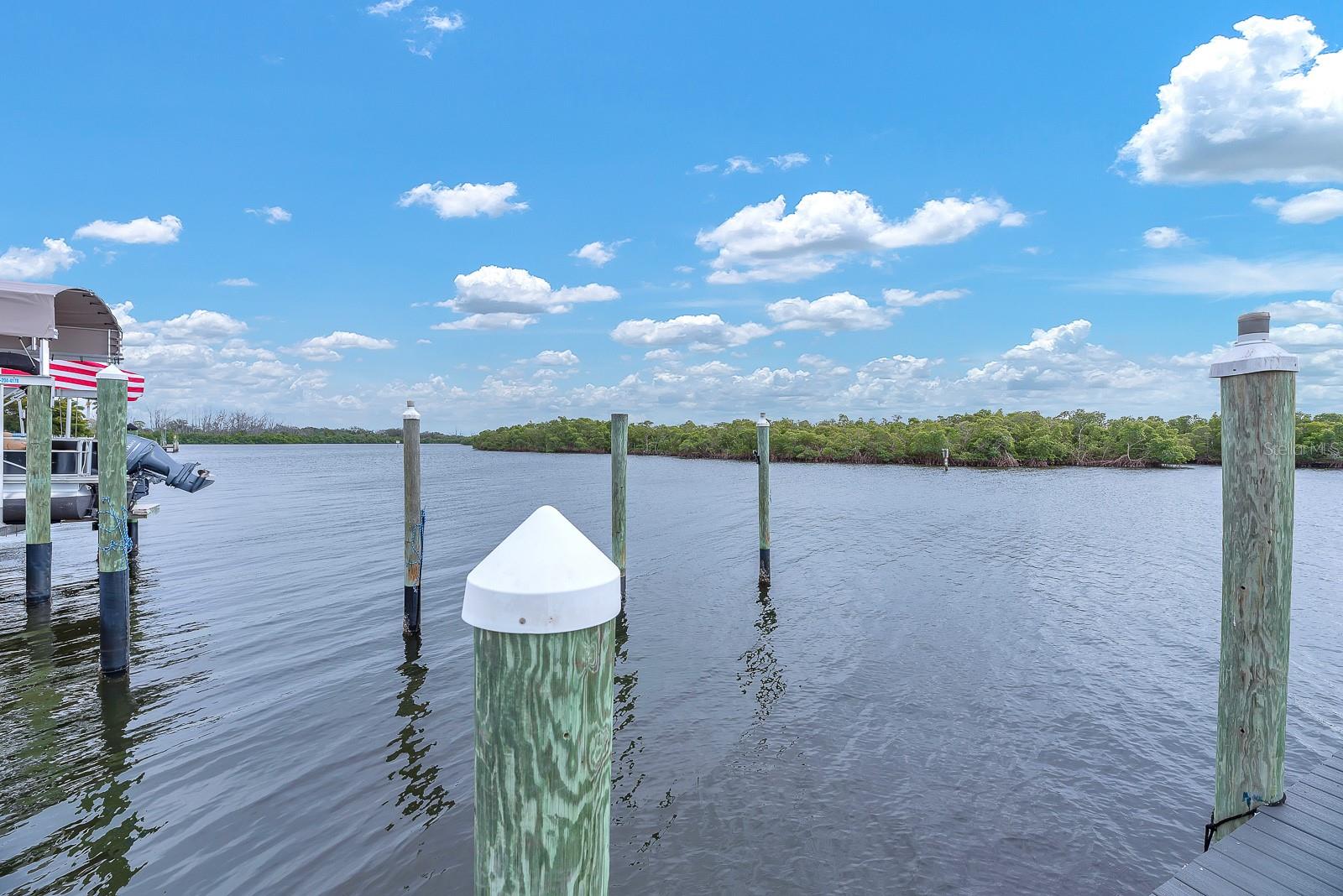 3304 W Shell Point Rd Property Photo 13