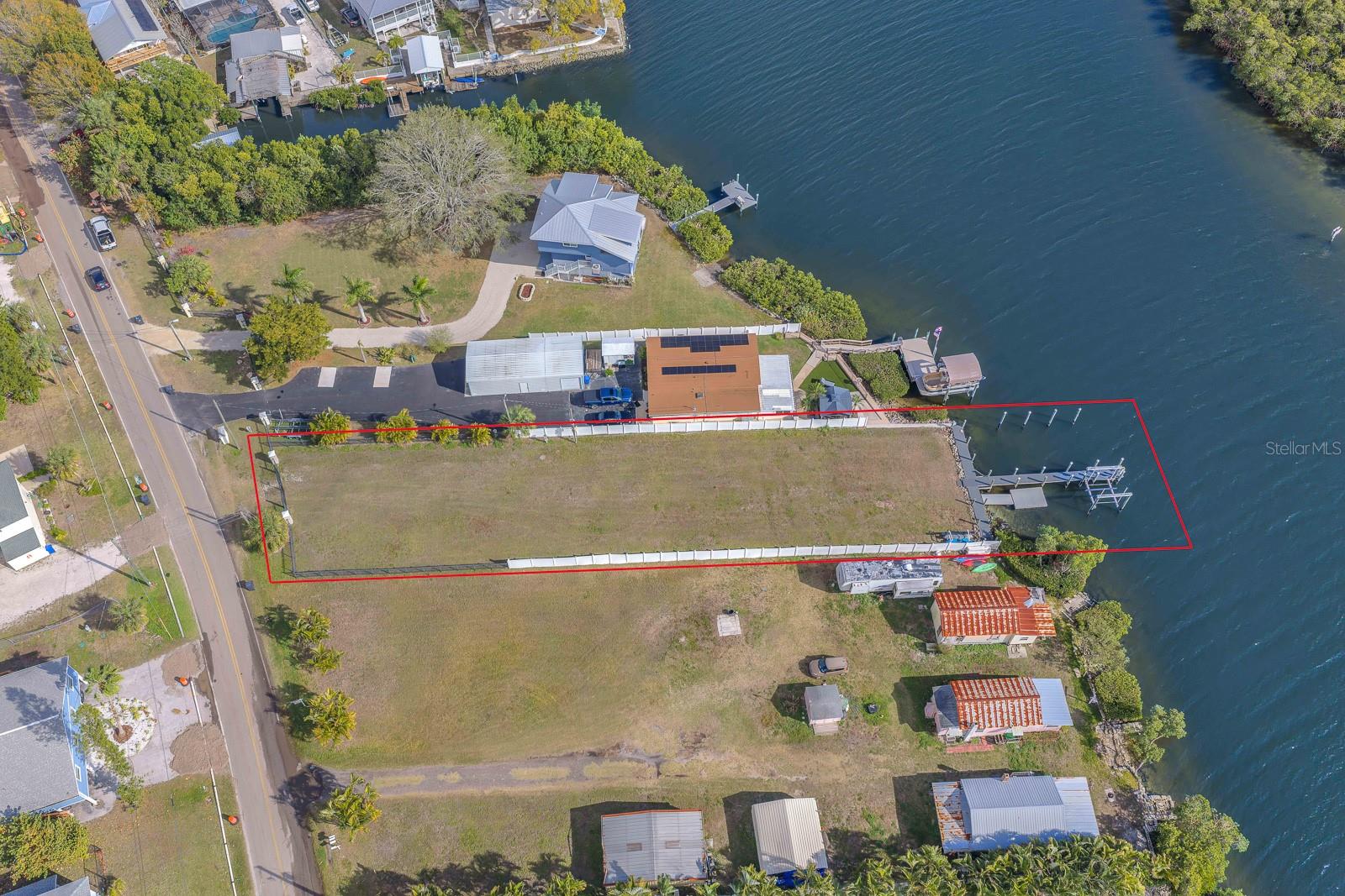 3304 W Shell Point Rd Property Photo 17