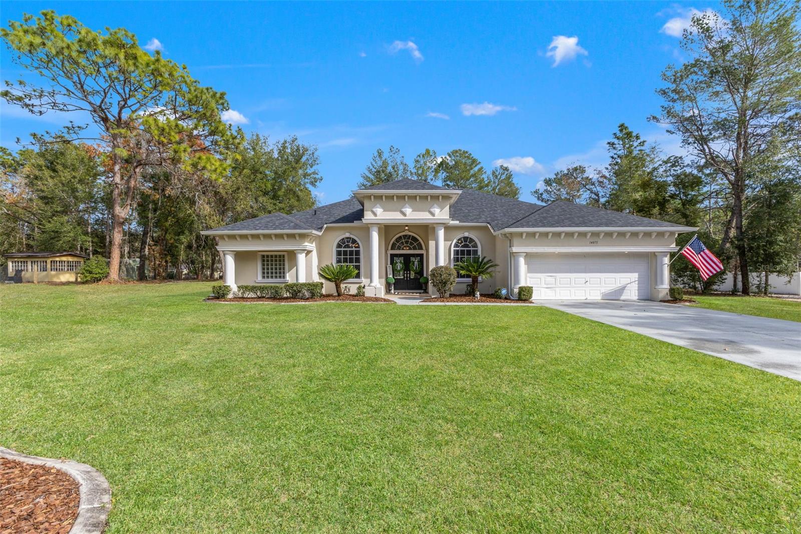 14071 Linden Dr Property Photo 4