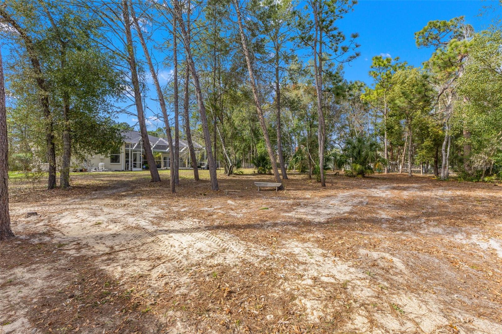 14071 Linden Dr Property Photo 60