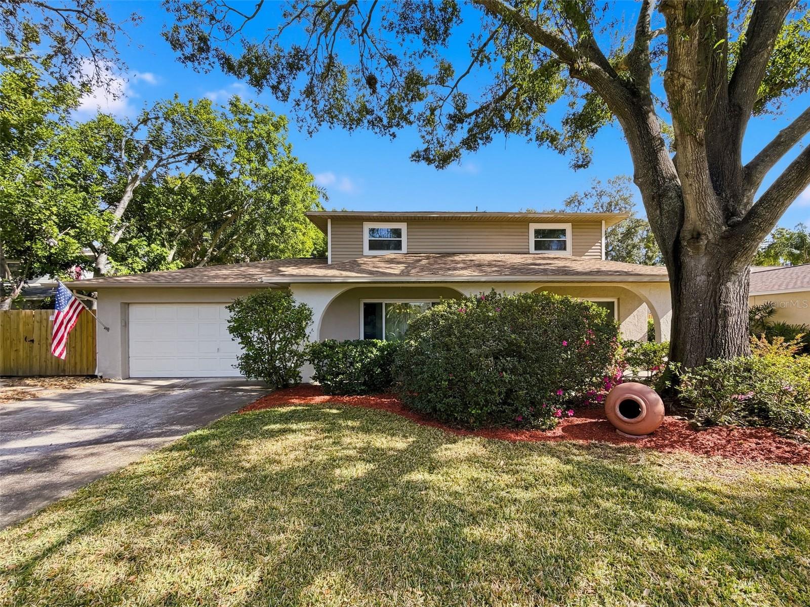 7923 Singing Court Pl Property Photo 1