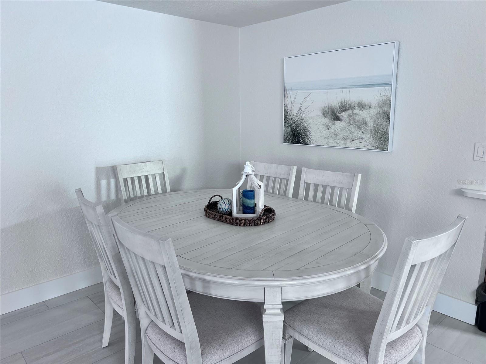 6154 Midnight Pass Rd #b06 Property Photo 7