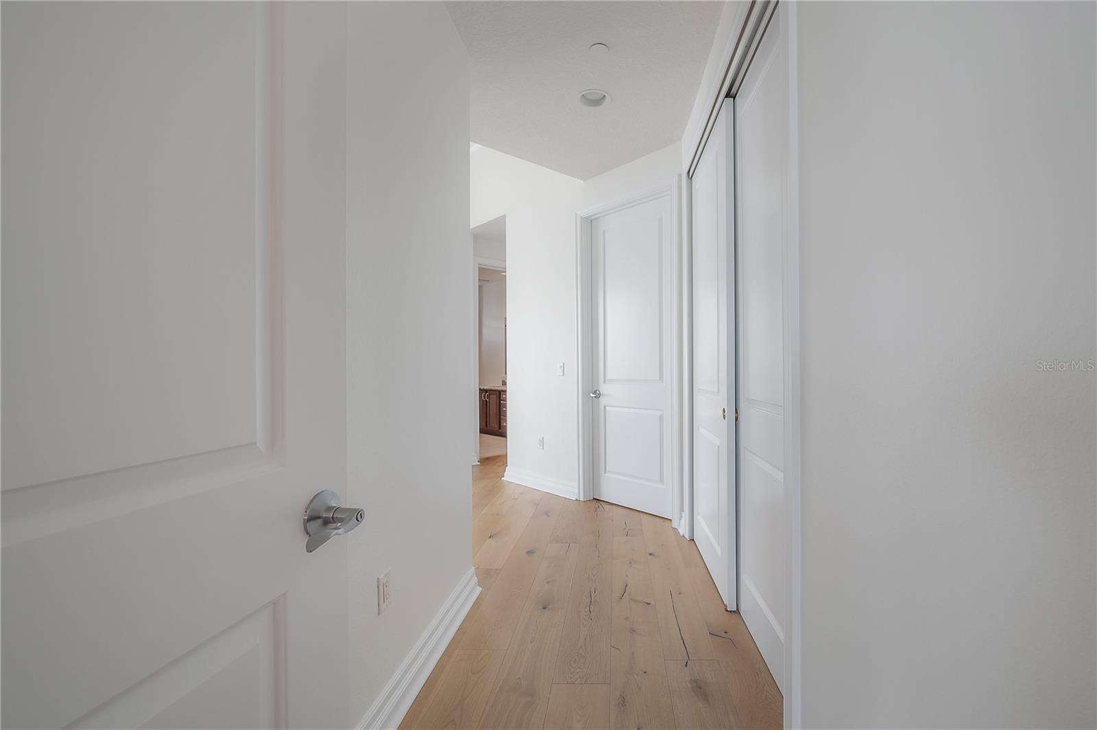 449 S 12th St #2701 Property Photo 16