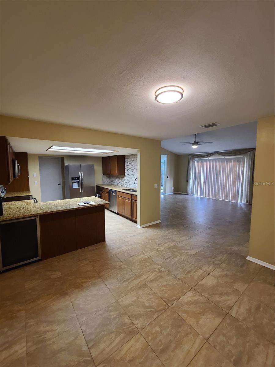 13701 Lazy Oak Dr Property Photo 6