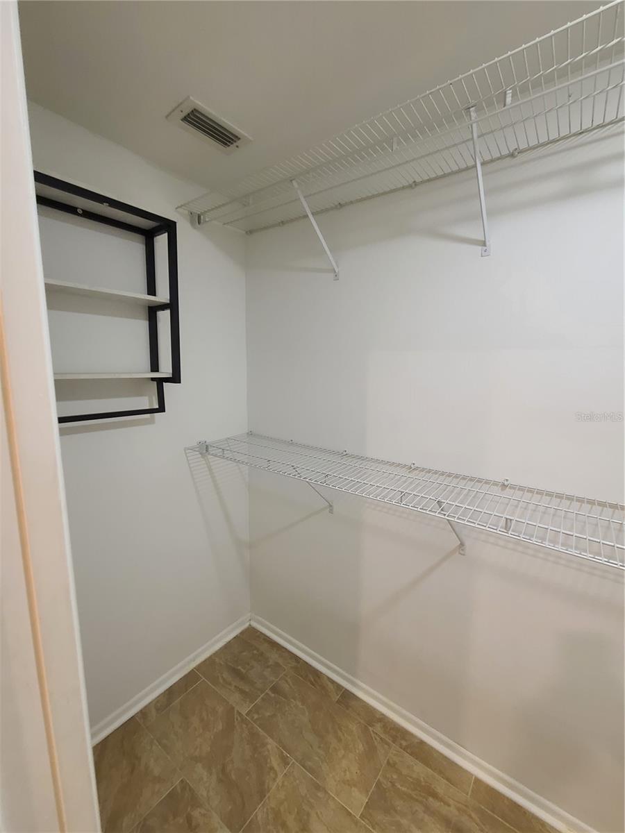 13701 Lazy Oak Dr Property Photo 11