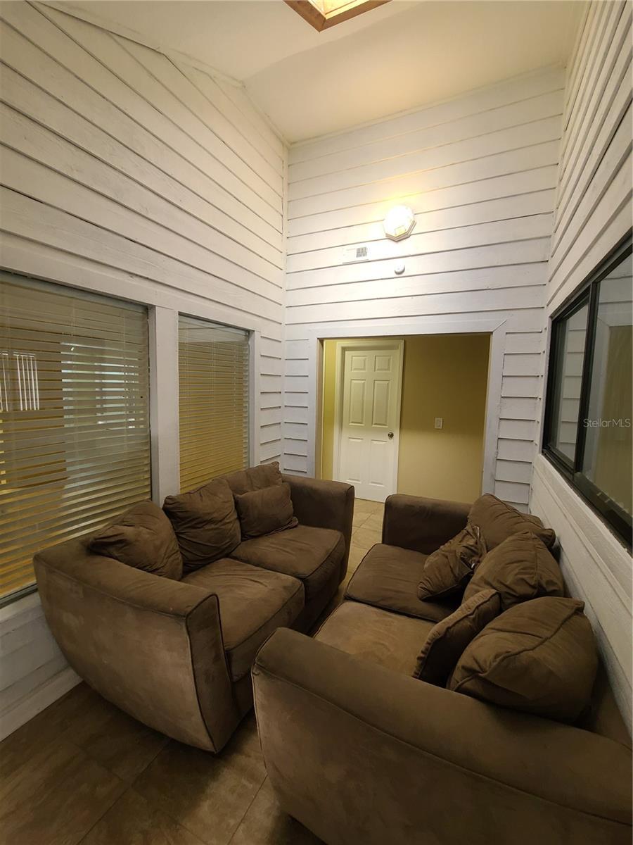 13701 Lazy Oak Dr Property Photo 17