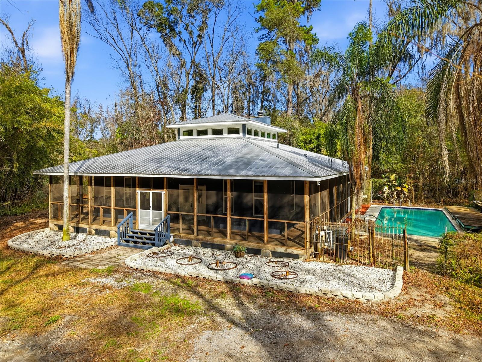 5201 Neff Lake Rd Property Photo 1