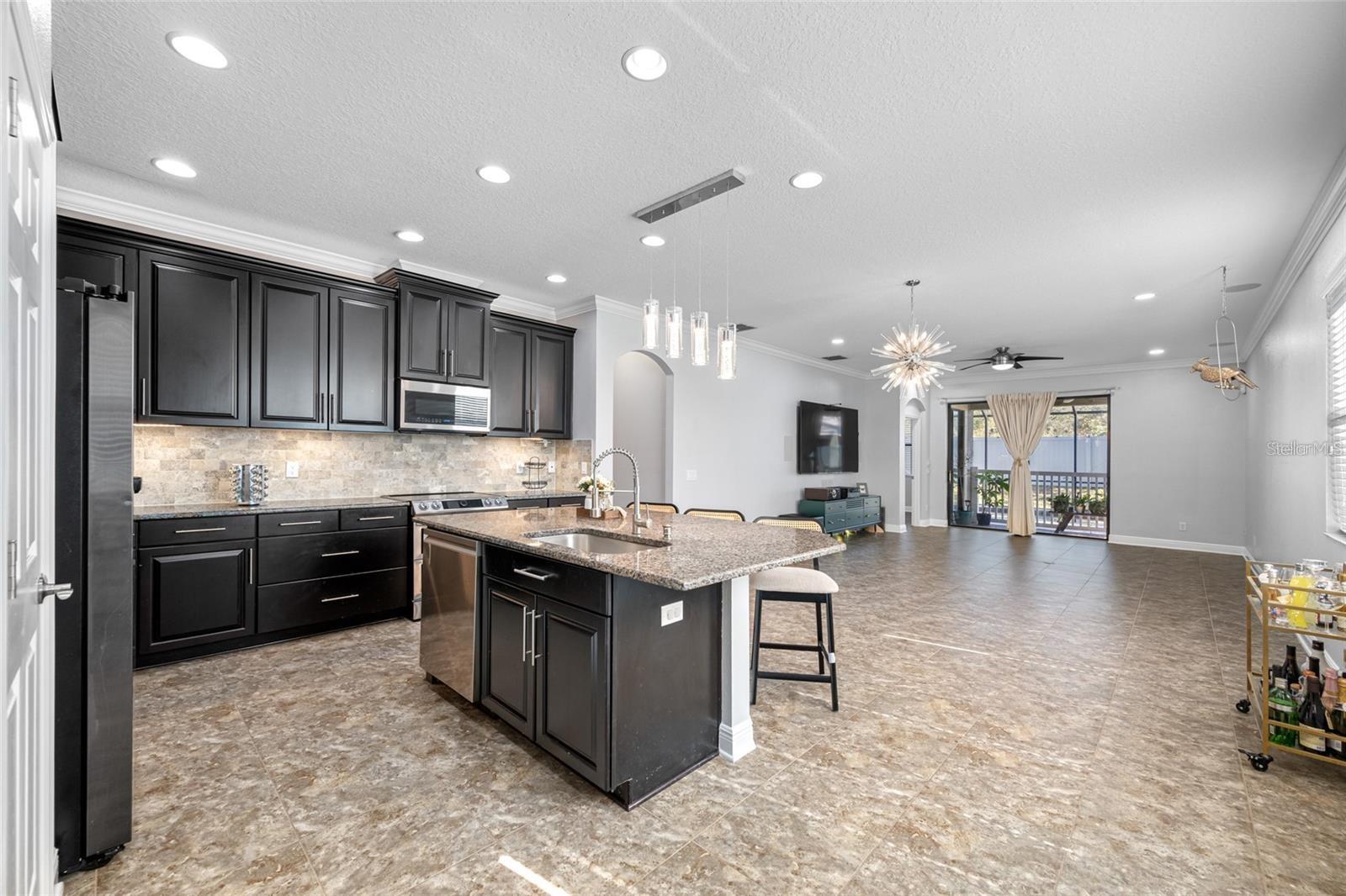 11652 Palmetto Pine St Property Photo 15