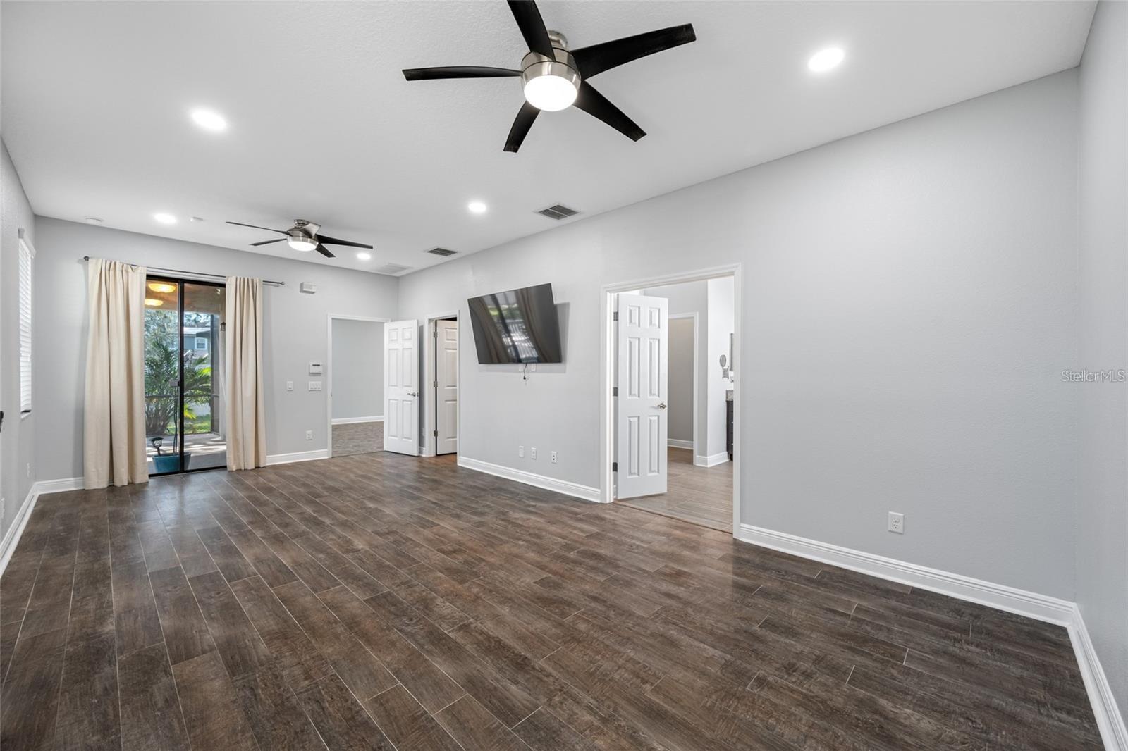 11652 Palmetto Pine St Property Photo 20