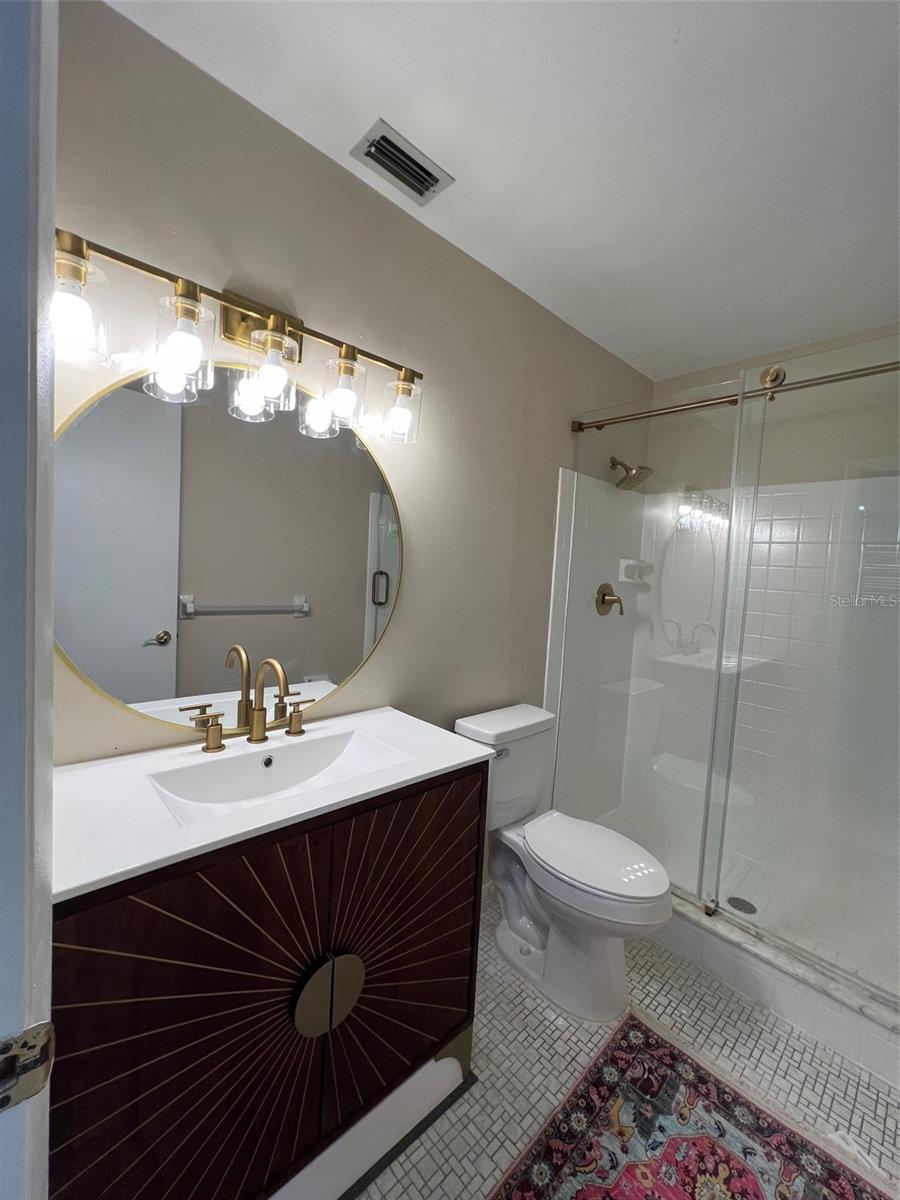 5970 80th St N #101 Property Photo 23