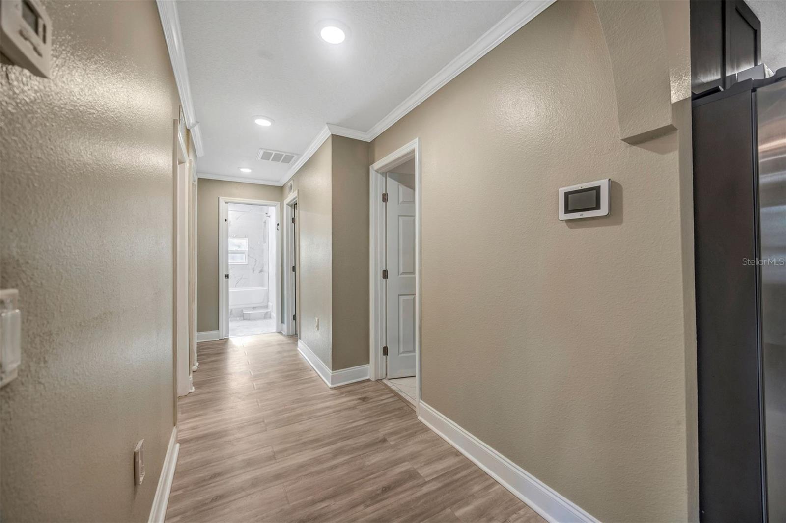 7149 Spruce Dr Property Photo 6