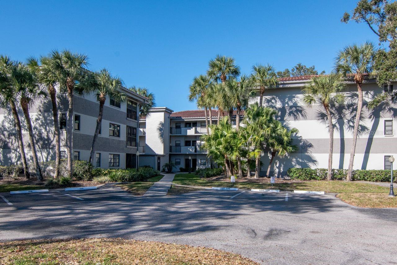2650 Countryside Blvd #f303 Property Photo 11