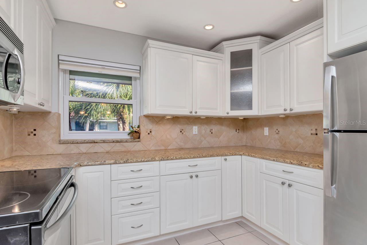 2650 Countryside Blvd #f303 Property Photo 19