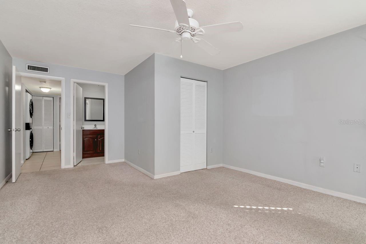 2650 Countryside Blvd #f303 Property Photo 33