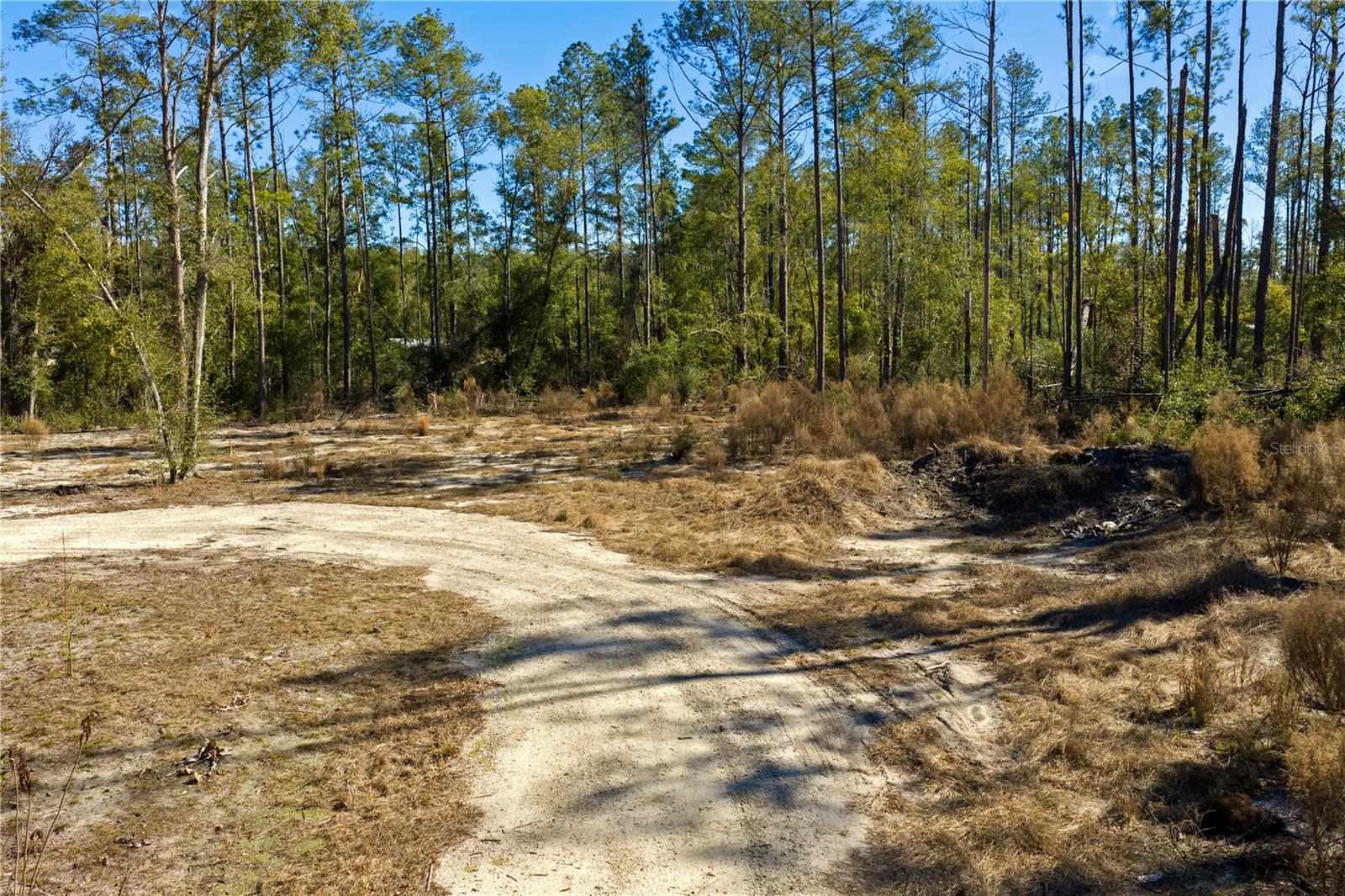 12th Ter Property Photo 57