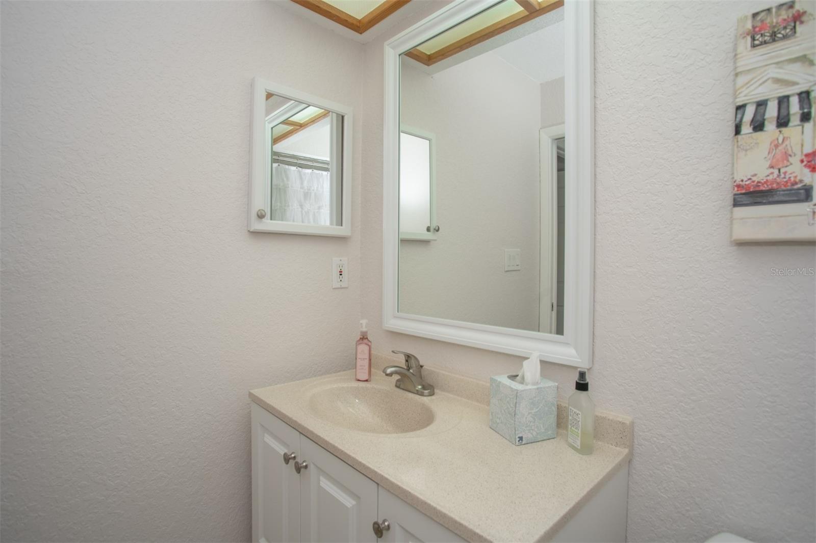 11511 113th St #13h Property Photo 12